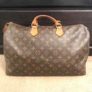 *SOLD* Louis Vuitton Speedy 40